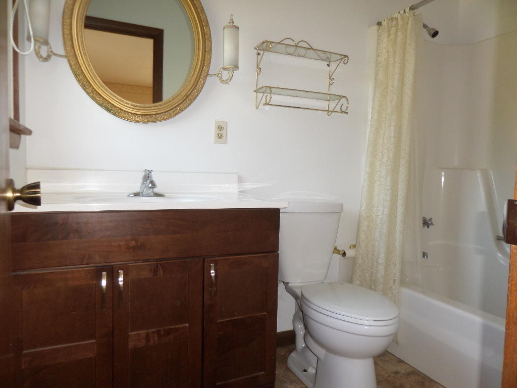 111 Albright Road Oak Ridge, TN 37830 - Photo 14 of 29 Master Bathroom