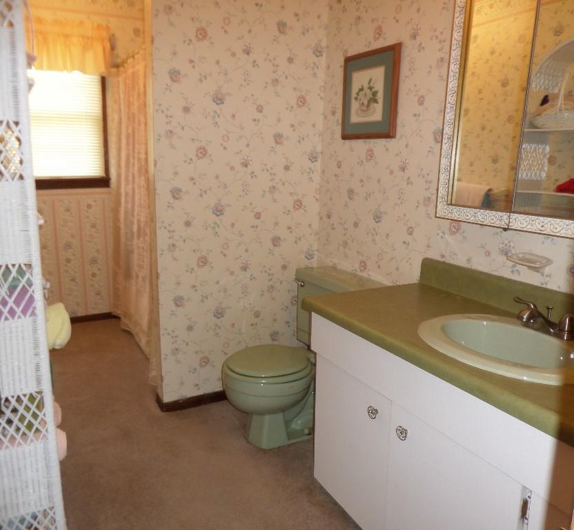 111 Albright Road Oak Ridge, TN 37830 - Photo 22 of 29 Full Bathroom