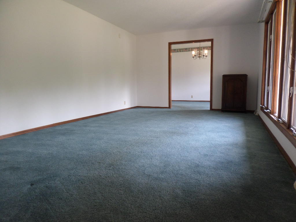 111 Albright Road Oak Ridge, TN 37830 - Photo 6 of 29 Living Room