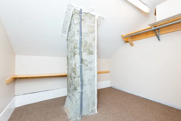 $4,000 | 27 Shannon Street, Unit 2L, Boston, MA 02135
