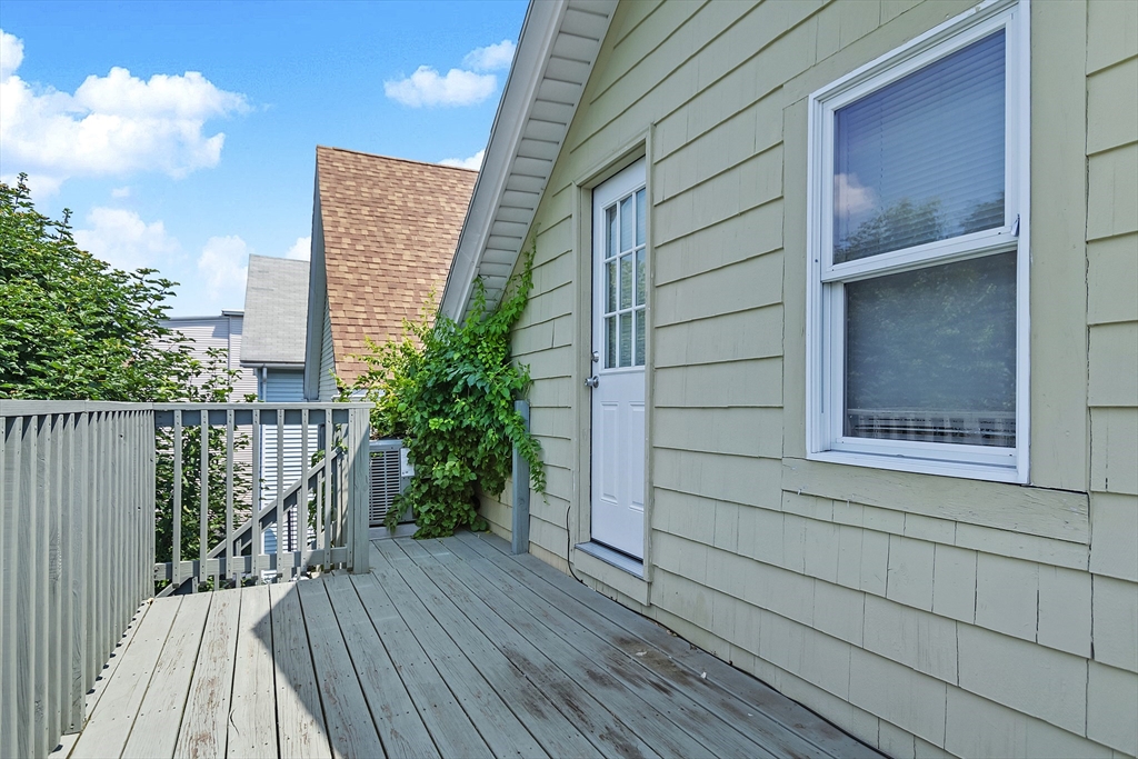 27 Shannon Street, Unit 2L Boston, MA 02135 - Photo 19 of 22