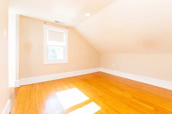 $4,000 | 27 Shannon Street, Unit 2L, Boston, MA 02135