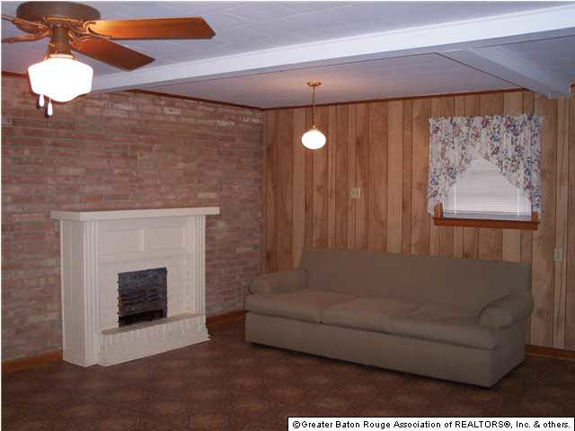 5288 Thomas Road Baton Rouge, LA 70811 - Photo 3 of 5 Gallery Image 3