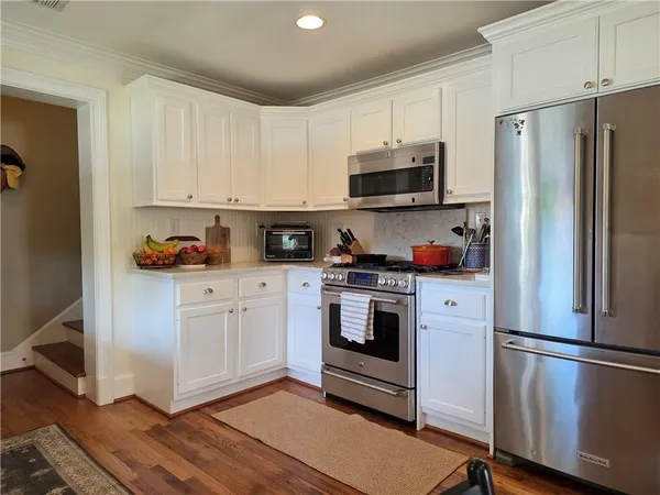 $3,400 | 2076 Anderson Drive Southeast, Smyrna, GA 30080