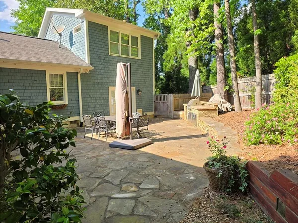 $3,400 | 2076 Anderson Drive Southeast, Smyrna, GA 30080