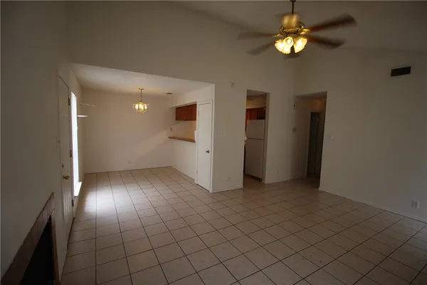 $1,550 | 1002 King Albert Street, Unit B, Austin, TX 78745