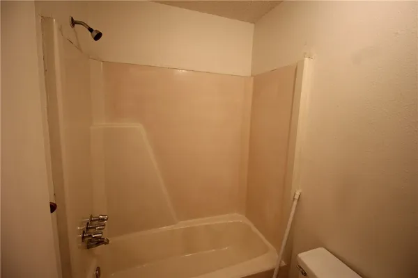 $1,550 | 1002 King Albert Street, Unit B, Austin, TX 78745