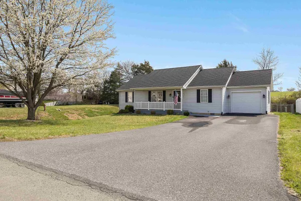 $319,900 | 51 Falcon Lane, Weyers Cave, VA 24486