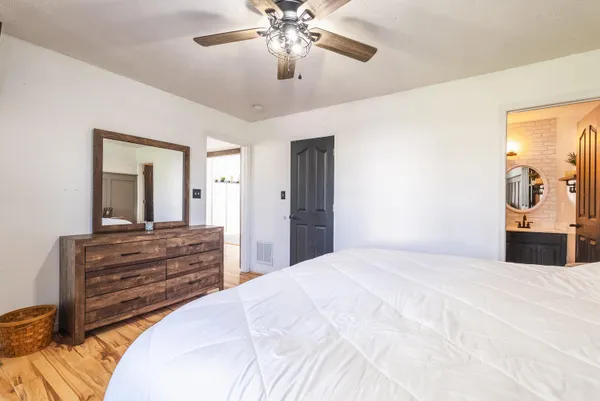 $319,900 | 51 Falcon Lane, Weyers Cave, VA 24486