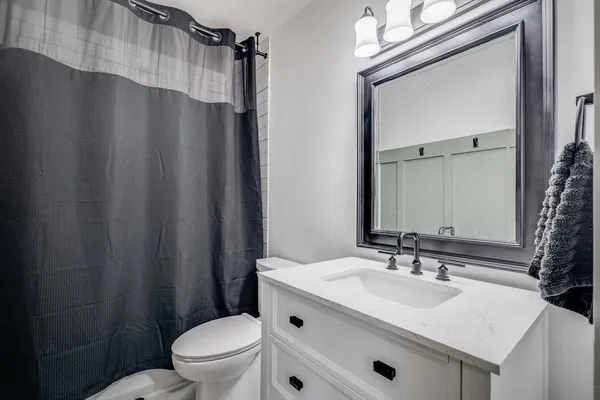 $319,900 | 51 Falcon Lane, Weyers Cave, VA 24486