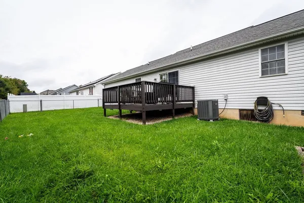 $319,900 | 51 Falcon Lane, Weyers Cave, VA 24486