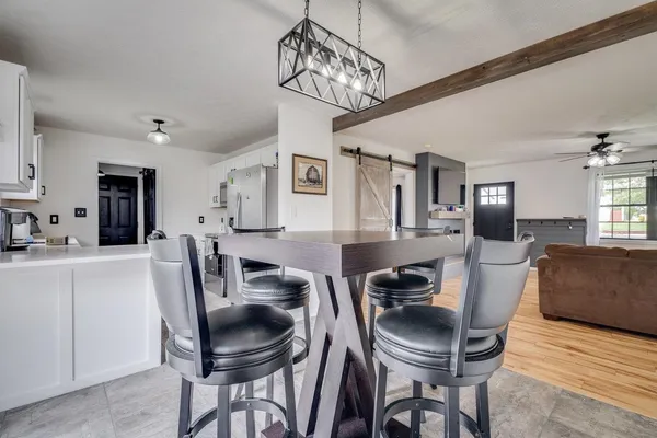 $319,900 | 51 Falcon Lane, Weyers Cave, VA 24486