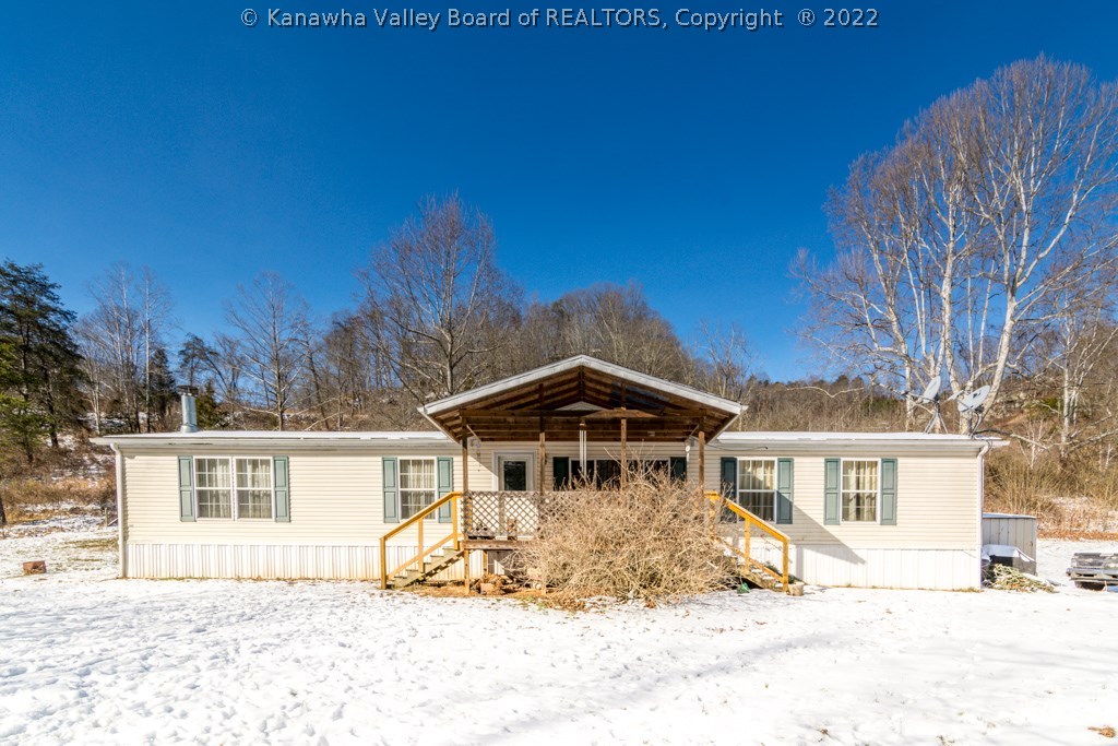 6811 Middle Fork Road Kenna, WV 25248 - Photo 2 of 30 Gallery Image 2