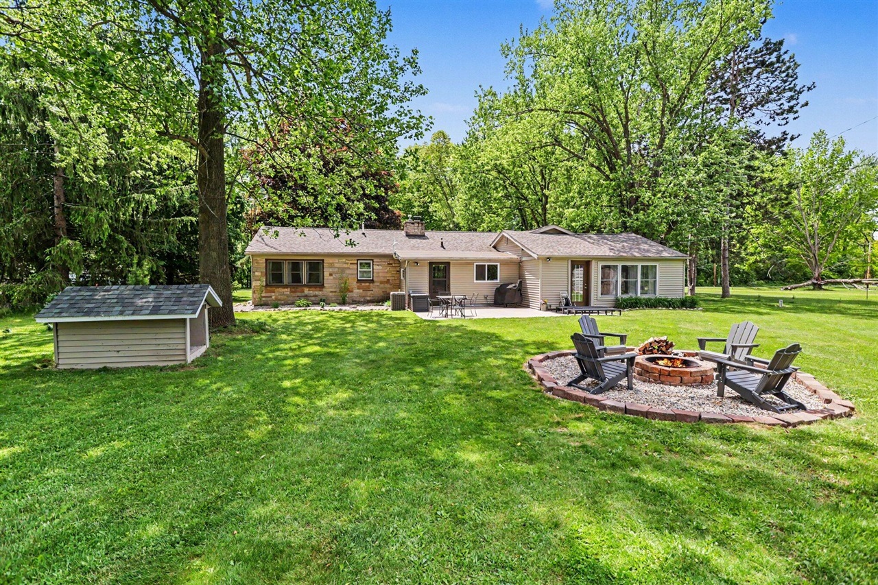 735 Lyon Lake Road Marshall, MI 49068 - Photo 22 of 25