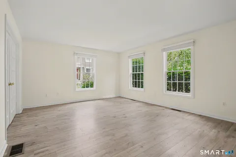 $450,000 | 56 Portland Avenue, Unit 9, Redding, CT 06896