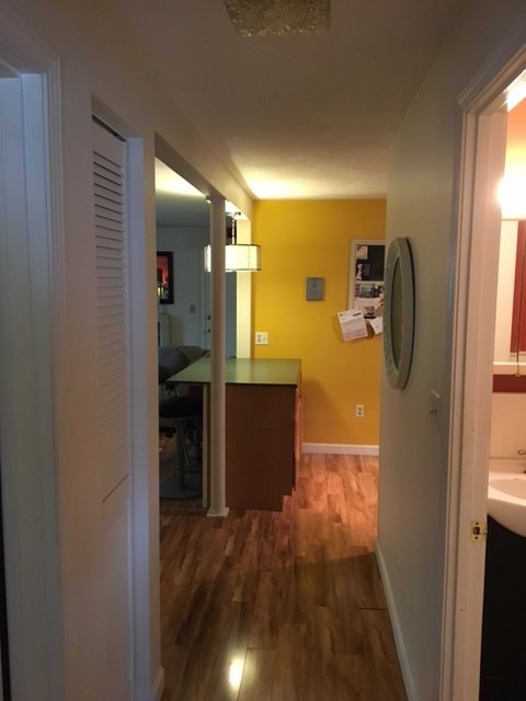 111 English Village Road, Unit 104 Manchester, NH 03102 - Photo 11 of 17