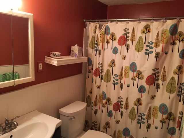 111 English Village Road, Unit 104 Manchester, NH 03102 - Photo 12 of 17