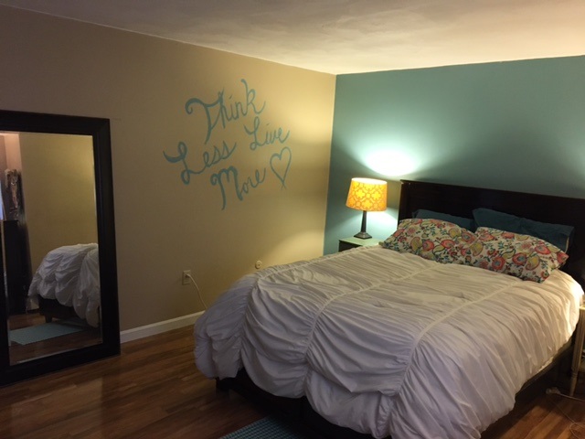 111 English Village Road, Unit 104 Manchester, NH 03102 - Photo 13 of 17