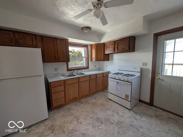 $169,900 | 450 West Douglas Street, Martinsville, IN 46151