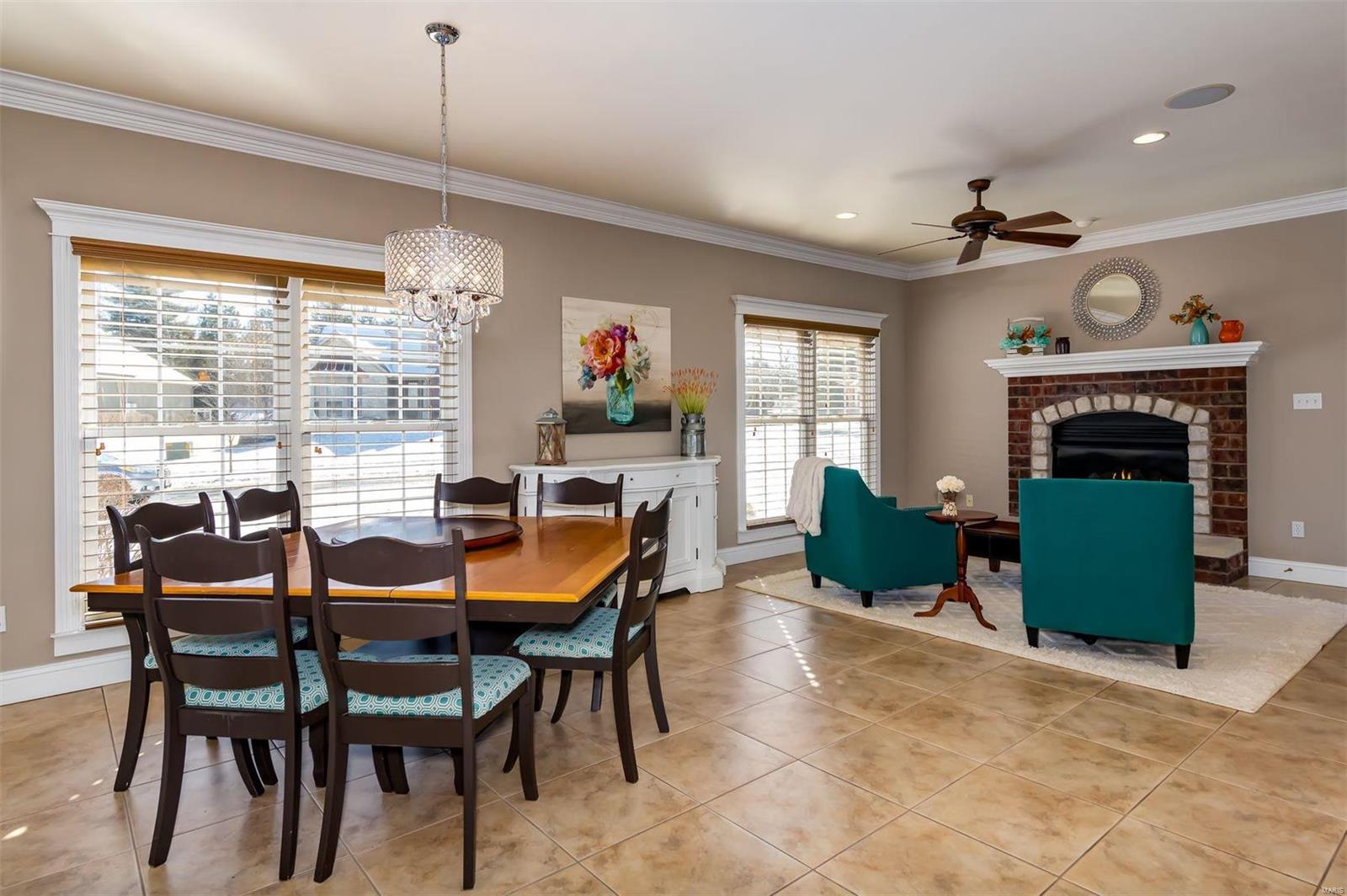 2347 Spring Mill Estates Drive St. Charles, MO 63303 - Photo 8 of 34