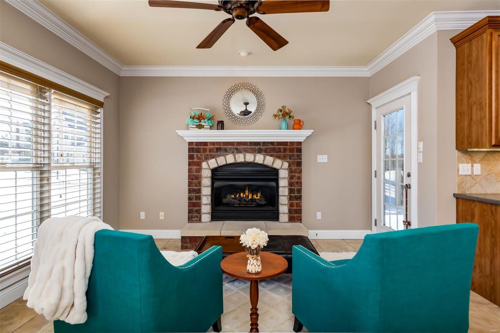 2347 Spring Mill Estates Drive St. Charles, MO 63303 - Photo 9 of 34