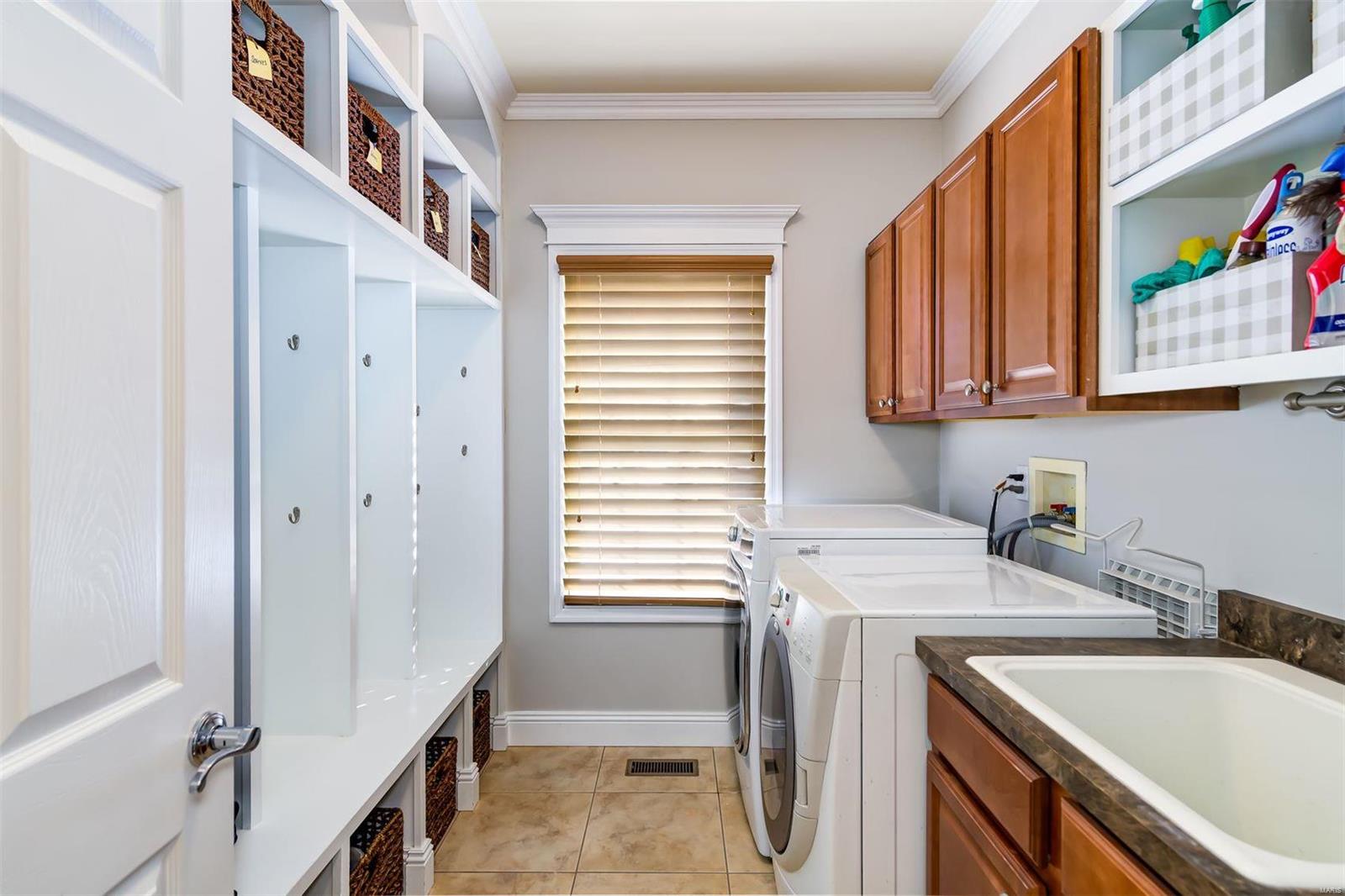 2347 Spring Mill Estates Drive St. Charles, MO 63303 - Photo 10 of 34