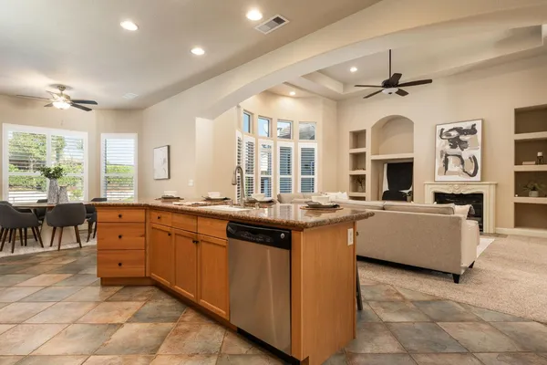$815,000 | 2735 Prescott Avenue, Clovis, CA 93619