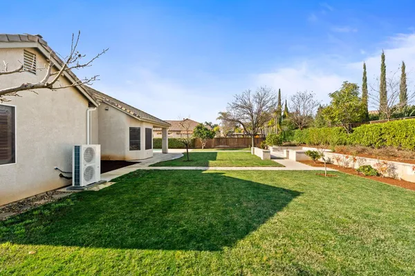 $815,000 | 2735 Prescott Avenue, Clovis, CA 93619