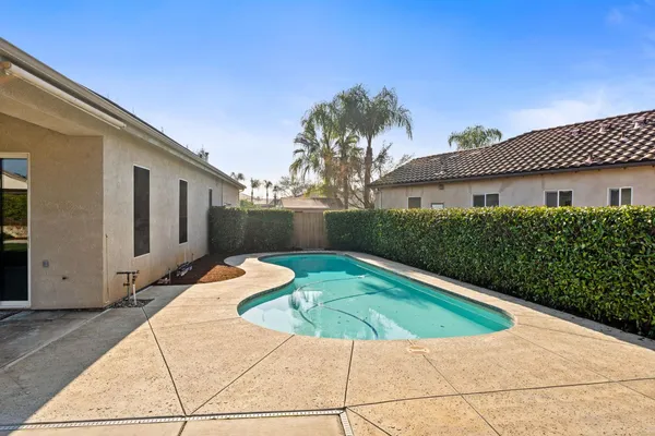 $815,000 | 2735 Prescott Avenue, Clovis, CA 93619