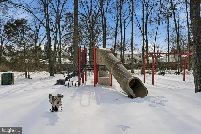 $2,750 | 5834 Burke Manor Court, Burke, VA 22015