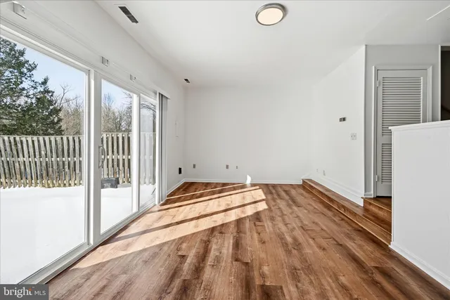 $2,750 | 5834 Burke Manor Court, Burke, VA 22015