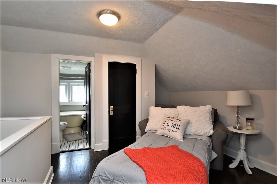 3071 Huntington Road Cleveland, OH 44120 - Photo 27 of 35