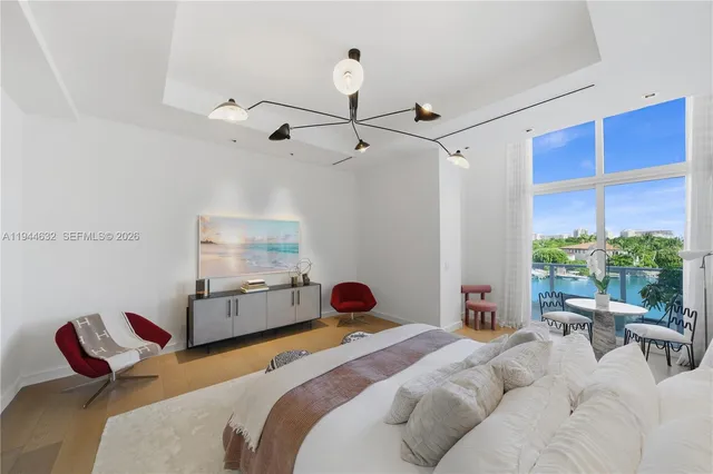 $35,000 | 4701 Meridian Avenue, Unit 304, Miami Beach, FL 33140