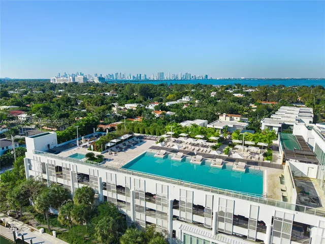 $35,000 | 4701 Meridian Avenue, Unit 304, Miami Beach, FL 33140