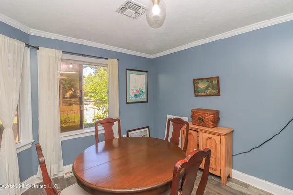 $194,900 | 357 Cascades Circle East, Clinton, MS 39056