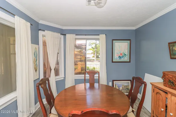 $194,900 | 357 Cascades Circle East, Clinton, MS 39056