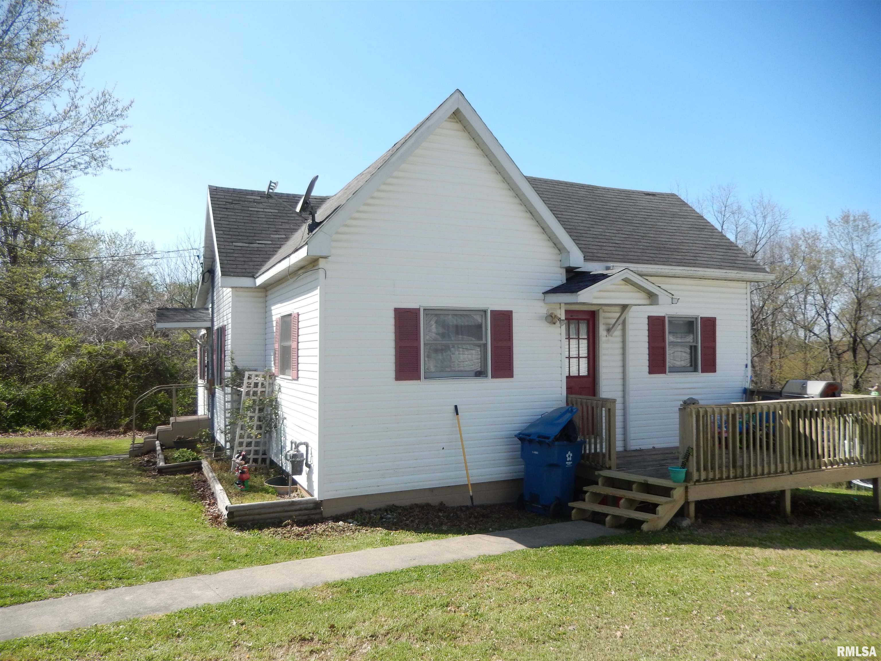 313 Wetaug Road Dongola, IL 62926 - Photo 7 of 25