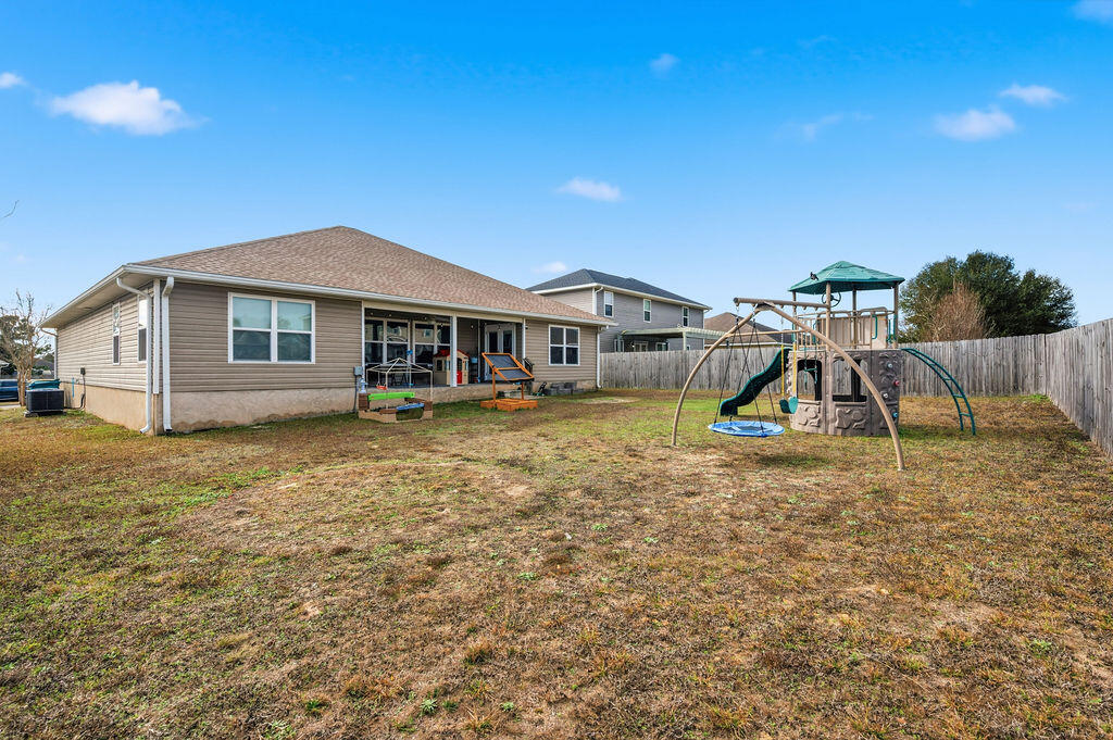 3015 Raven Lane Crestview, FL 32539 - Photo 36 of 37 3015Raven-38