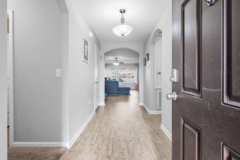 3015 Raven Lane Crestview, FL 32539 - Photo 5 of 37 3015Raven-7