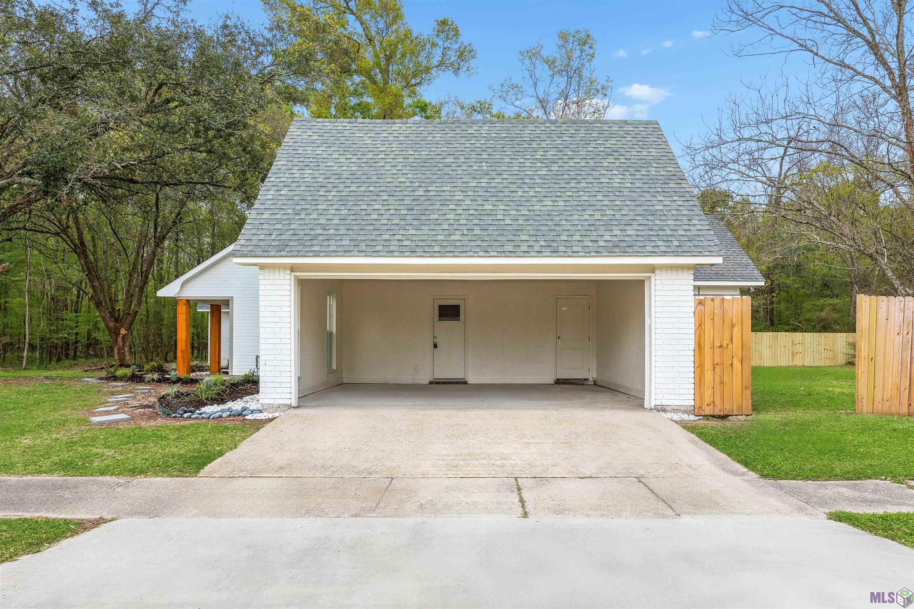 3553 West Wendover Drive Baton Rouge, LA 70814 - Photo 3 of 22