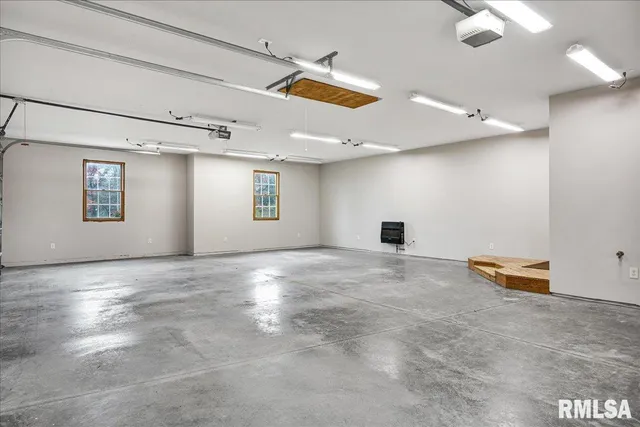 $625,000 | 26773 North Copperas Creek Road, Canton, IL 61520