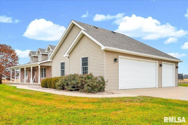 $625,000 | 26773 North Copperas Creek Road, Canton, IL 61520