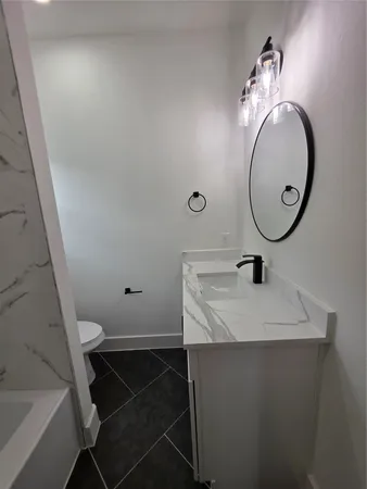$1,750 | 1407 Odd Fellow Street, Unit A, Conroe, TX 77301