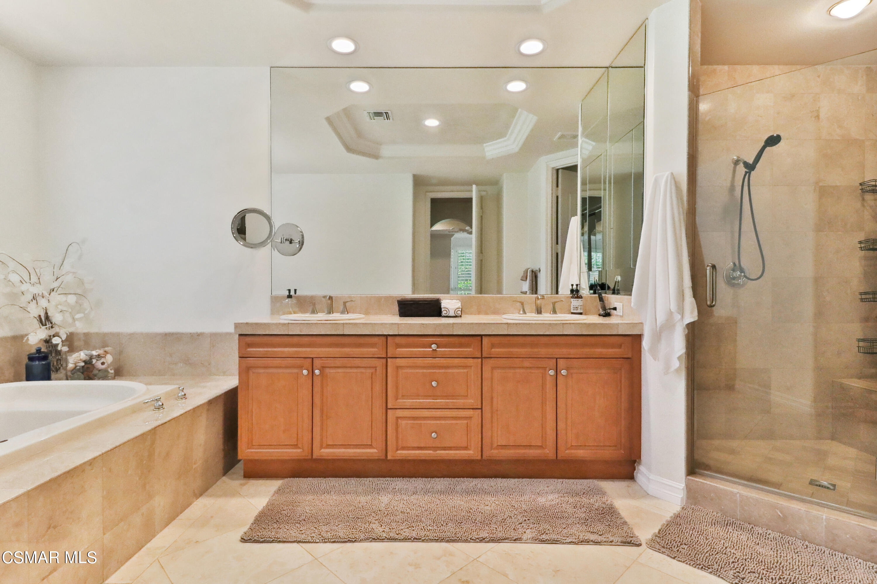 658 Longbranch Road Simi Valley, CA 93065 - Photo 74 of 91 IMG_1761