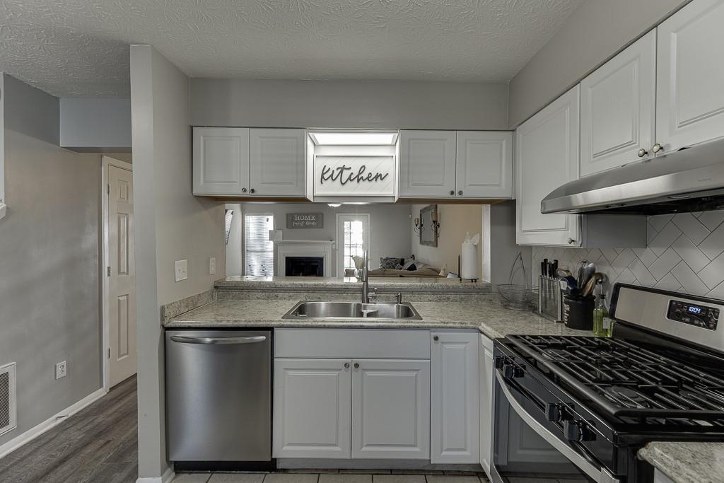 6606 Wellington Square Norcross, GA 30093 - Photo 5 of 28