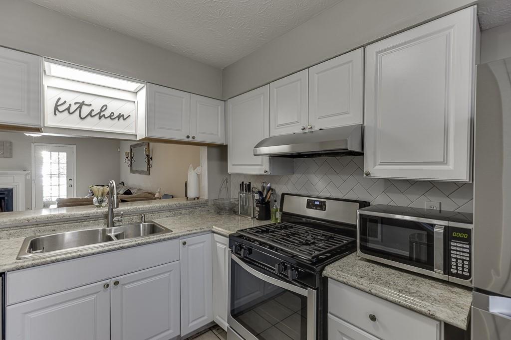 6606 Wellington Square Norcross, GA 30093 - Photo 6 of 28