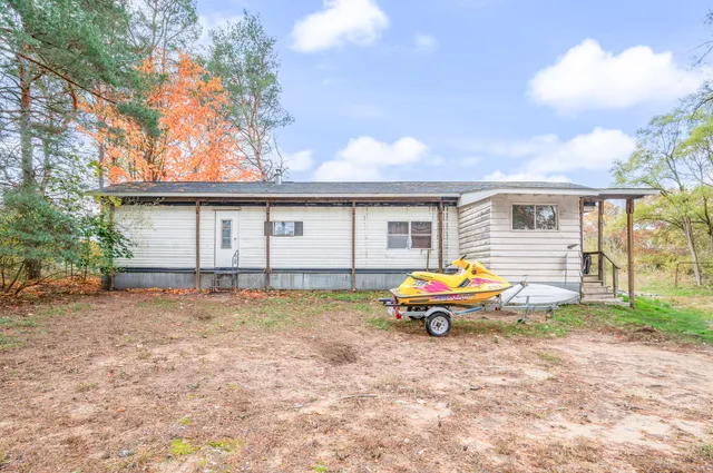 $315,000 | 18751 16 Mile Road, Big Rapids, MI 49307