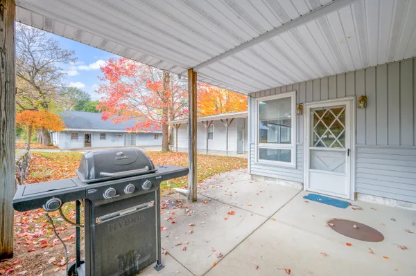 $304,400 | 18751 16 Mile Road, Big Rapids, MI 49307