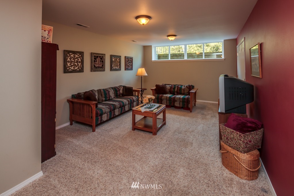 5598 Boyer Road Bellingham, WA 98226 - Photo 14 of 23