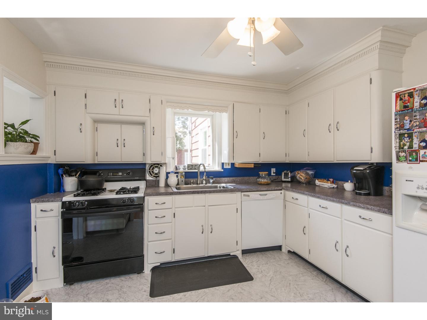141 Bobbin Mill Road Media, PA 19063 - Photo 9 of 25 Kitchen